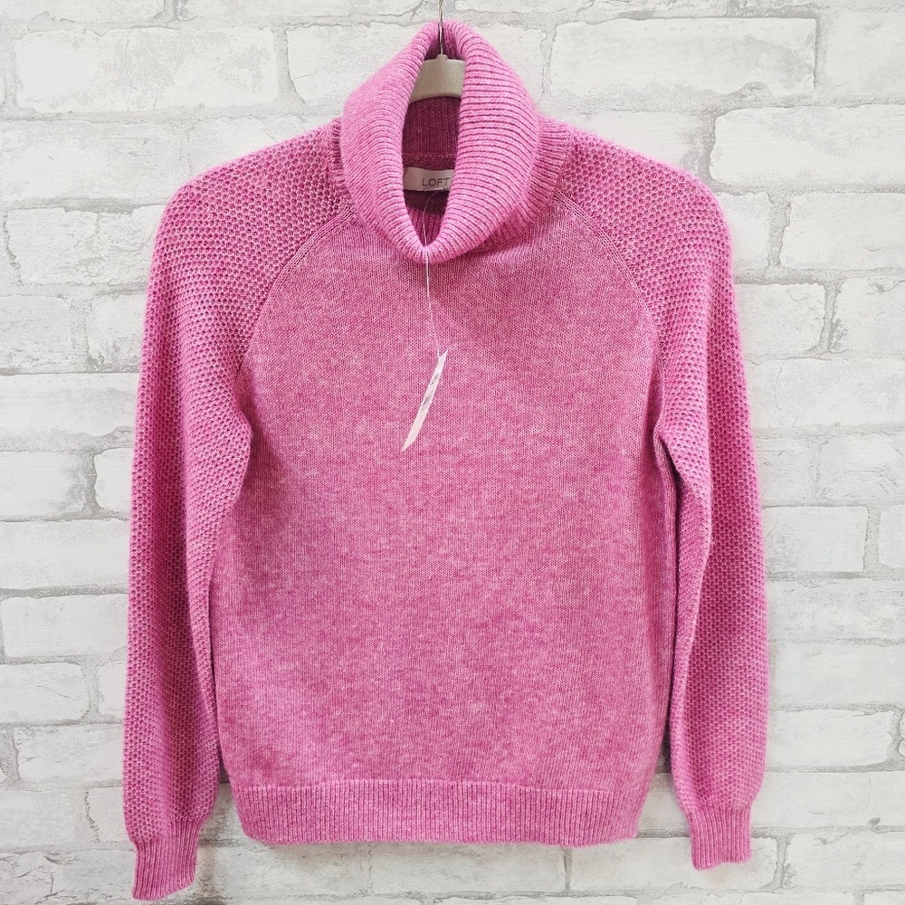 NWT LOFT Womens Pink Turtleneck Sweater Textured Raglan Sleeve XS